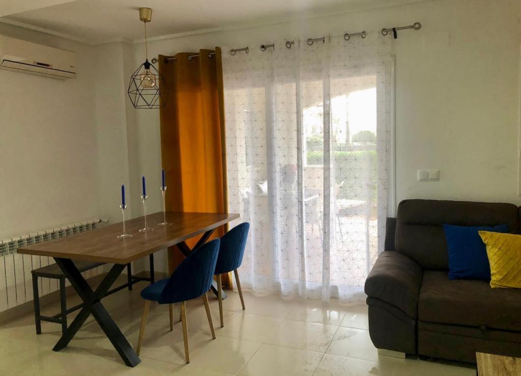 Villa Life . Precioso Bajo Frente Piscina Sucina Eksteriør billede