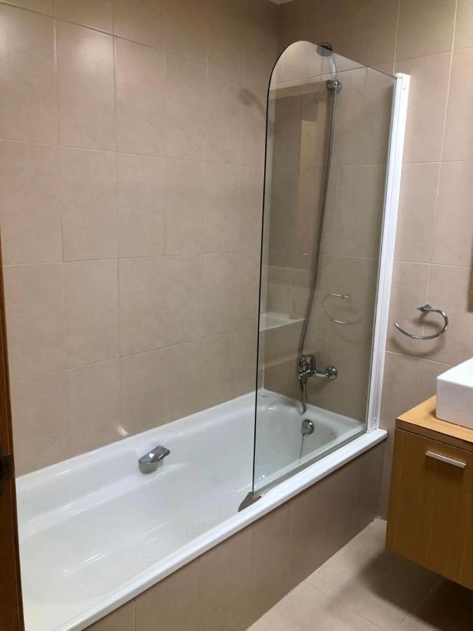 Villa Life . Precioso Bajo Frente Piscina Sucina Eksteriør billede